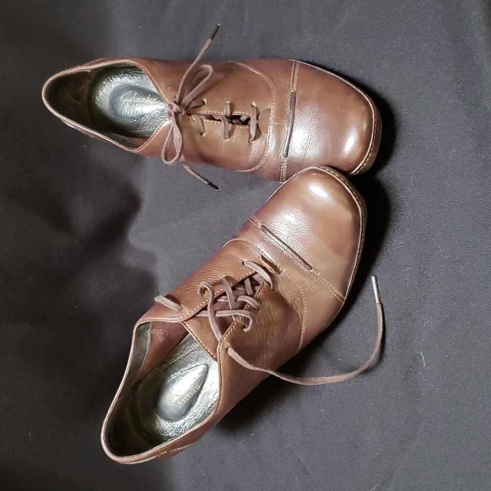 Clarks Artisan Lace Up Leather Shoes